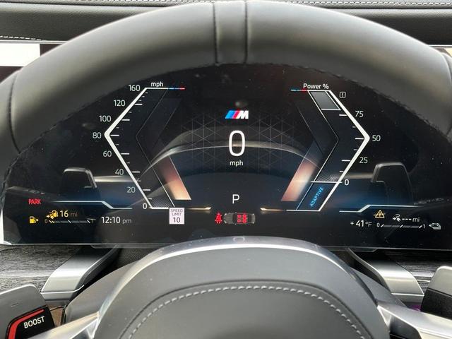 Photo of 2025 Black Sapphire Metallic BMW 750e