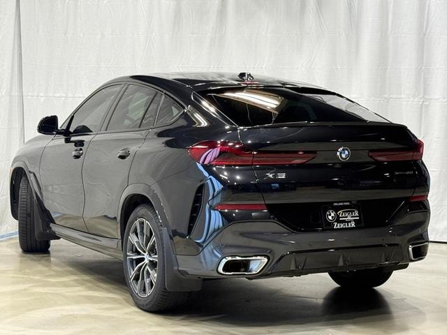 Photo of 2024 Black Sapphire Metallic BMW X6