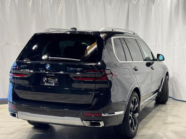 Photo of 2026 Black Sapphire Metallic BMW X7