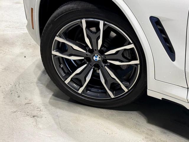 Photo of 2022 Alpine White BMW X3