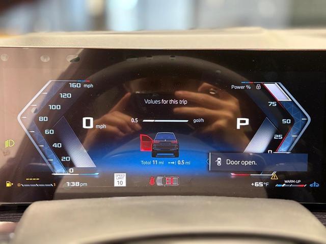 Photo of 2025 Carbon Black Metallic BMW X7