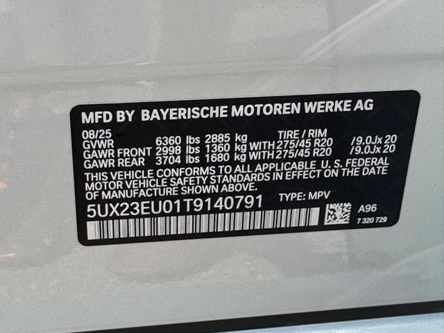 Photo of 2026 Mineral White Metallic BMW X5