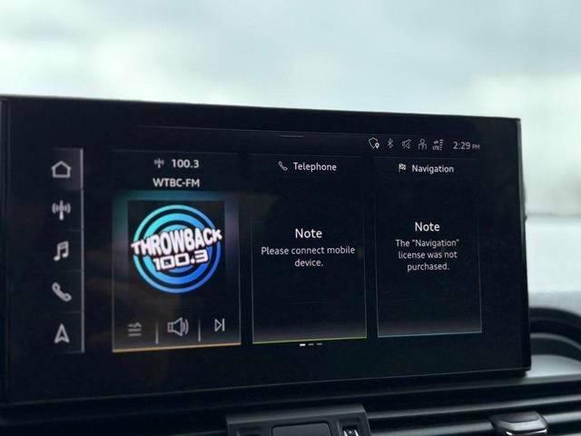 Photo of 2022 Ibis White Audi Q5