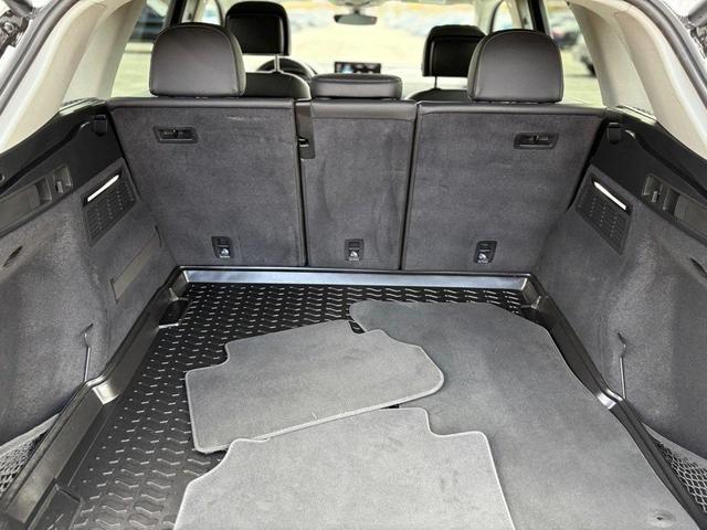 Photo of 2022 Ibis White Audi Q5