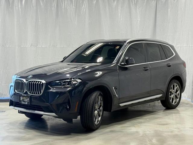 Photo of 2023 Dark Graphite Metallic BMW X3