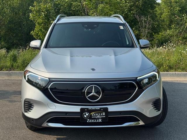 Photo of 2023 Iridium Silver Metallic Mercedes-Benz EQB 300