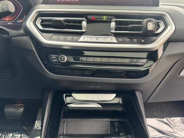 Photo of 2023 Dark Graphite Metallic BMW X3