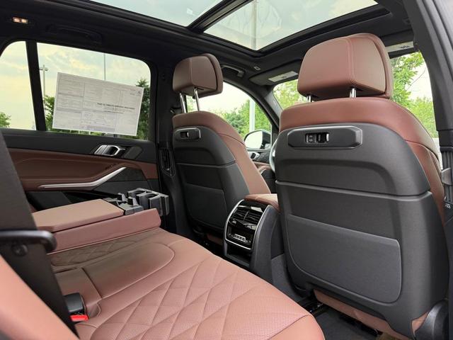 Photo of 2026 Black Sapphire Metallic BMW X5 PHEV