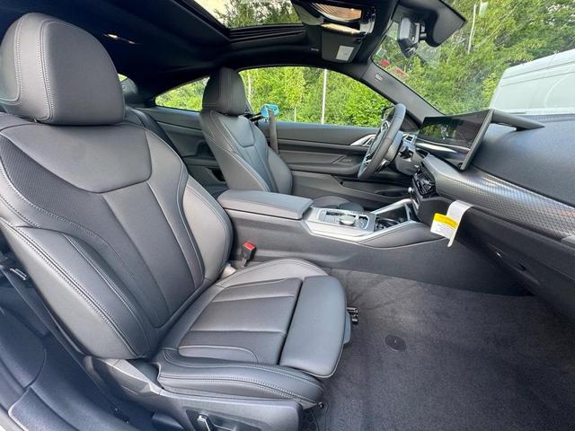 Photo of 2026 Mineral White Metallic BMW 430