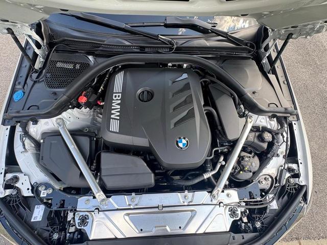 Photo of 2026 Mineral White Metallic BMW 430