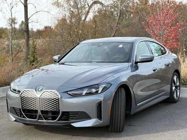 Photo of 2025 Skyscraper Gray Metallic BMW i4 Gran Coupe