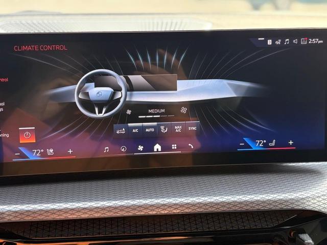 Photo of 2025 Skyscraper Gray Metallic BMW i4 Gran Coupe