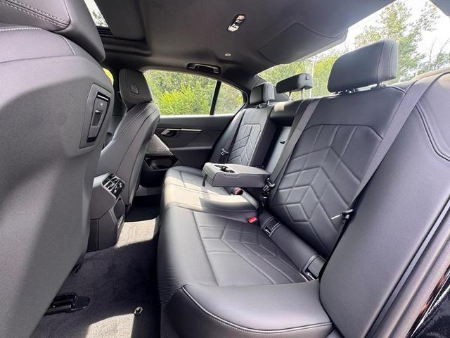 Photo of 2026 Black Sapphire Metallic BMW 530