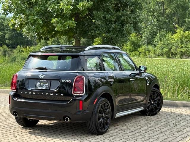Photo of 2024 Midnight Black MINI Countryman