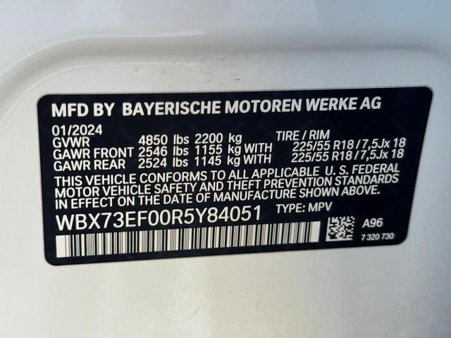 Photo of 2024 Mineral White Metallic BMW X1