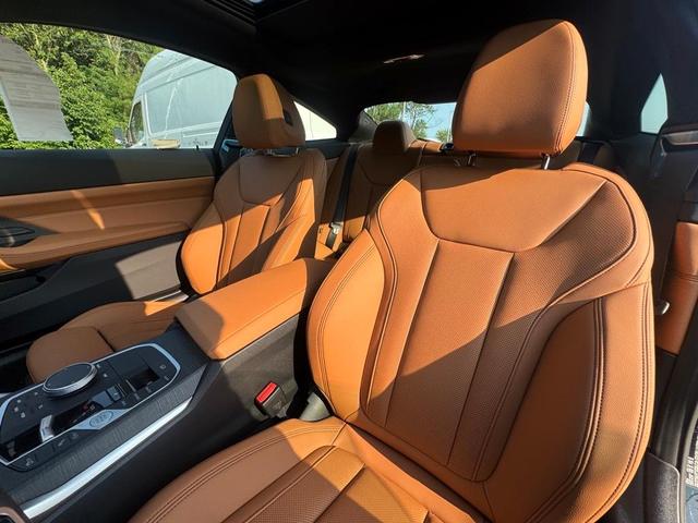 Photo of 2026 Black Sapphire Metallic BMW 430