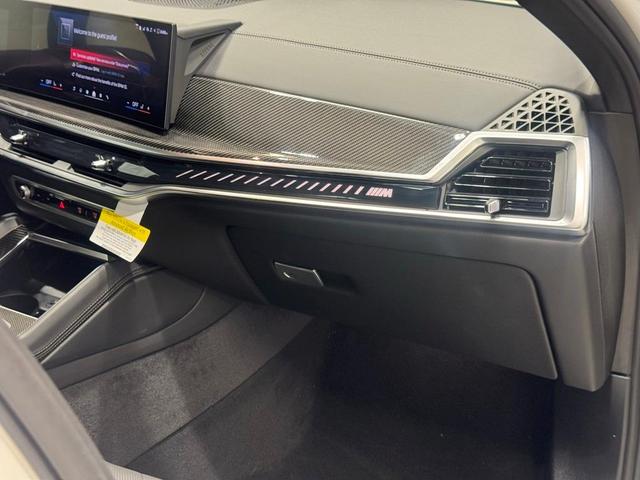 Photo of 2026 Alpine White BMW X6