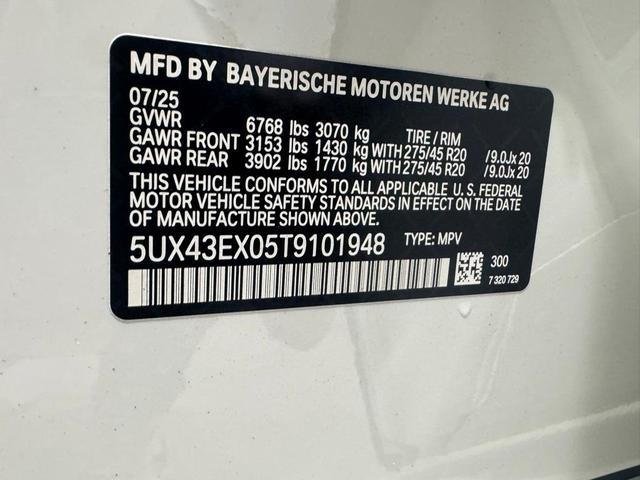 Photo of 2026 Alpine White BMW X6