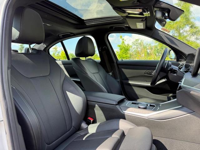 Photo of 2024 Mineral White Metallic BMW 330e