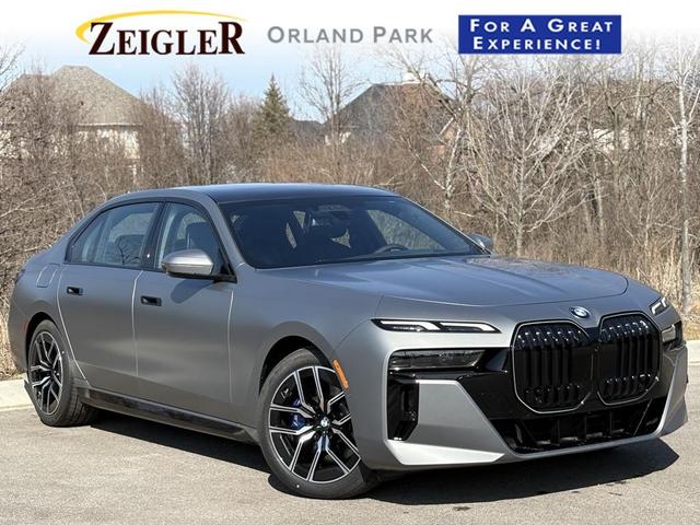 2025 BMW 740