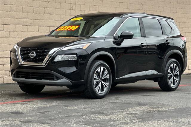 Photo of 2023 Super Black Nissan Rogue