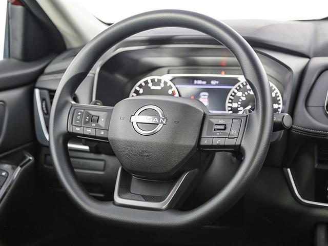 Photo of 2025 Scarlet Ember Nissan Rogue