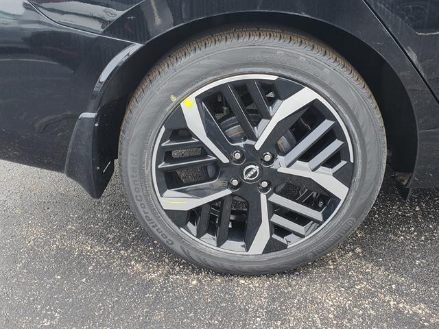 Photo of 2025 Black Nissan Versa