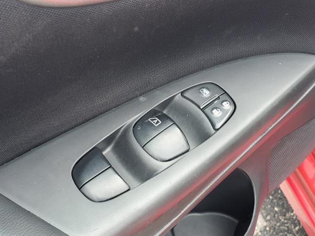 Photo of 2018 Red Alert Nissan Sentra