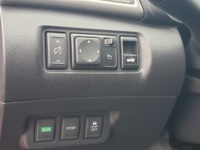 Photo of 2018 Red Alert Nissan Sentra