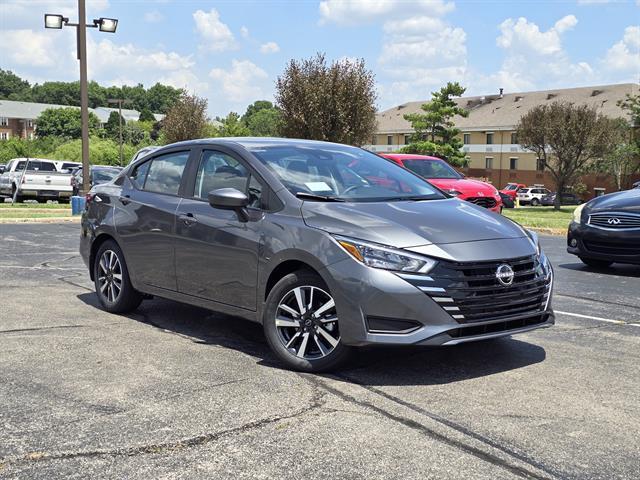 Photo of 2025 Gun Metallic Nissan Versa