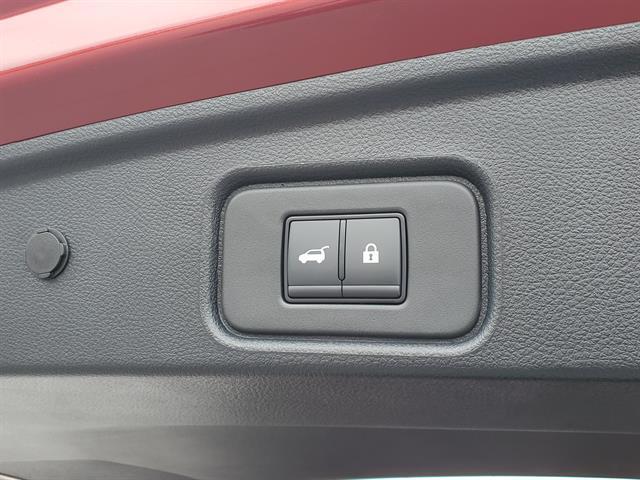 Photo of 2025 Scarlet Ember Nissan Pathfinder