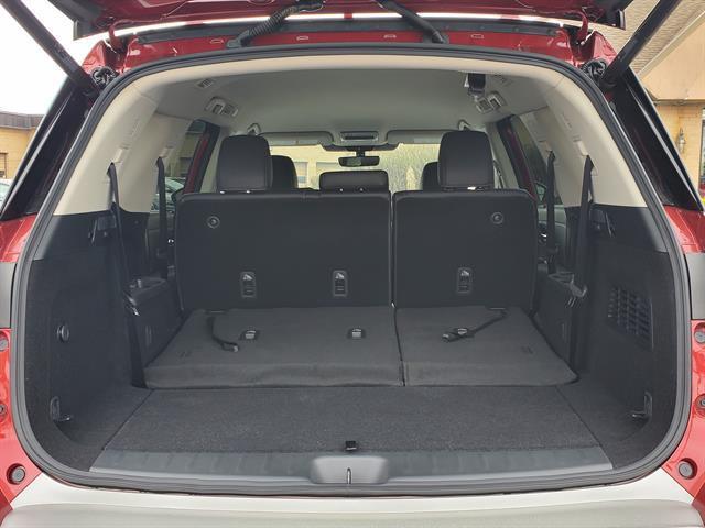 Photo of 2025 Scarlet Ember Nissan Pathfinder