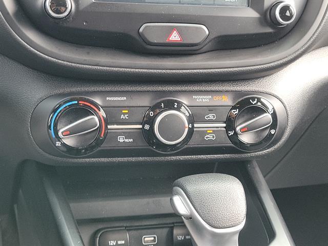 Photo of 2021 Snow White Pearl Kia Soul