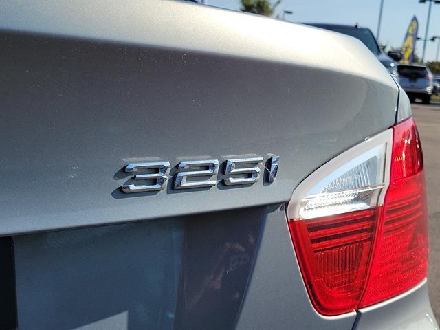 Photo of 2006  BMW 325