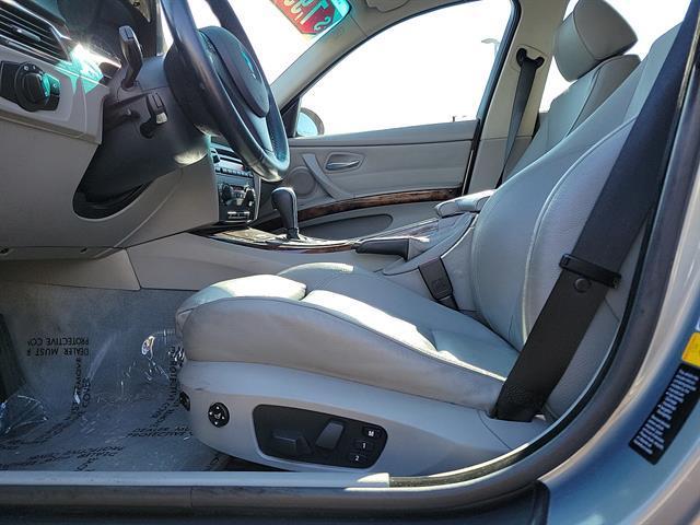 Photo of 2006  BMW 325
