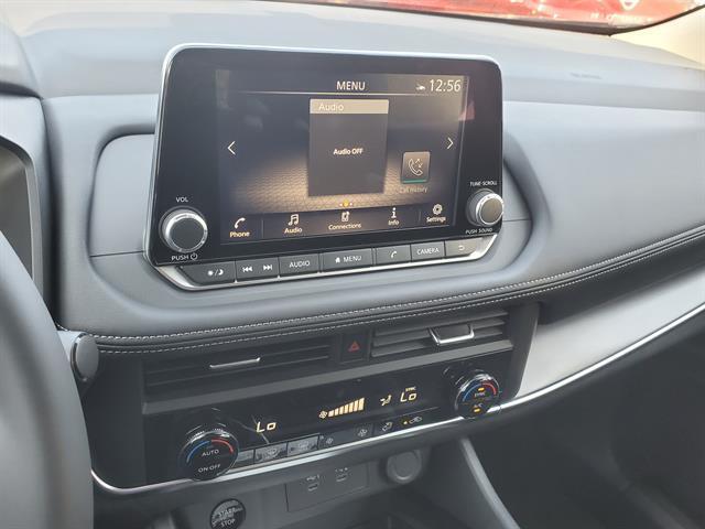 Photo of 2025 Black Nissan Rogue