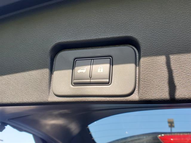 Photo of 2025 Black Nissan Rogue
