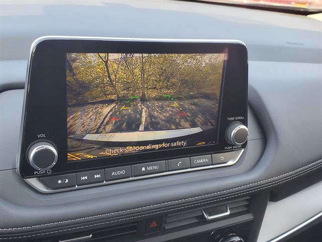 Photo of 2025 Black Nissan Rogue