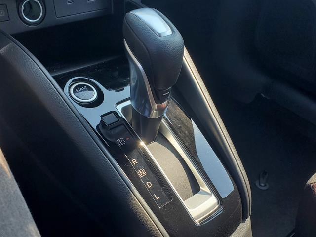 Photo of 2025 Aspen White Nissan Versa