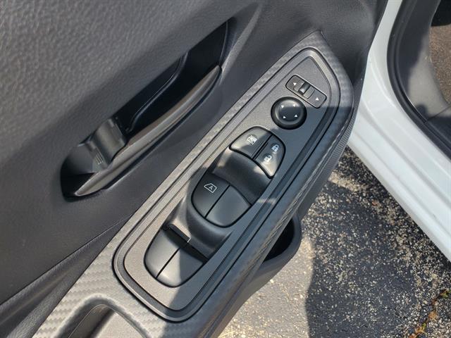 Photo of 2025 Cloud White Nissan Versa