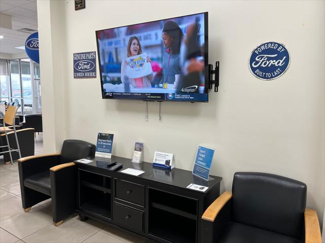 Photo of 2016 Magnetic Ford Escape