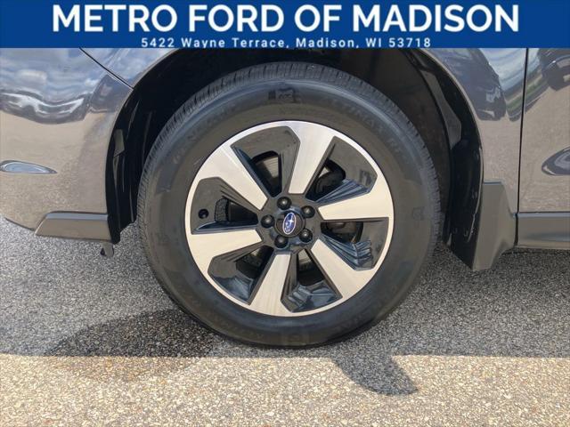 Photo of 2018 Dark Gray Metallic Subaru Forester