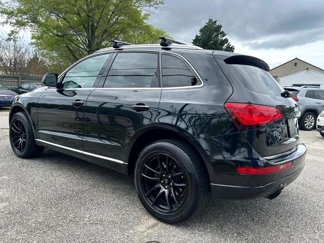 Photo of 2016 Black Audi Q5