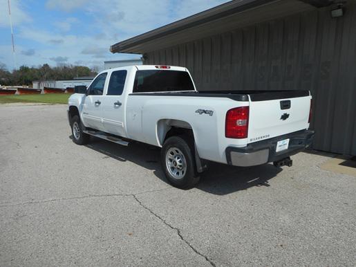 Photo of 2011 Summit White Chevrolet Silverado 2500