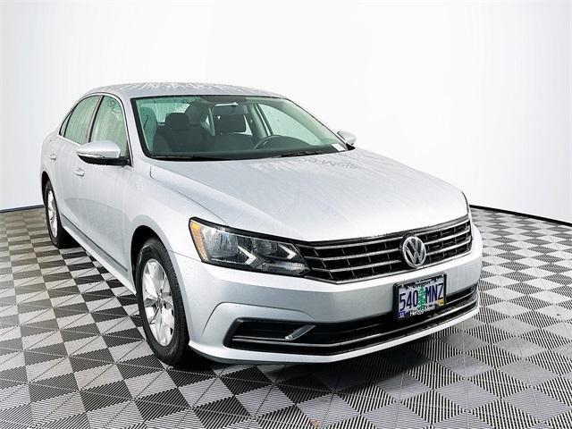 2016 Volkswagen Passat