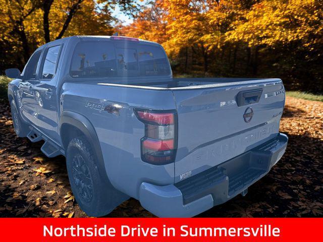 Photo of 2022 Boulder Grey Pearl Nissan Frontier