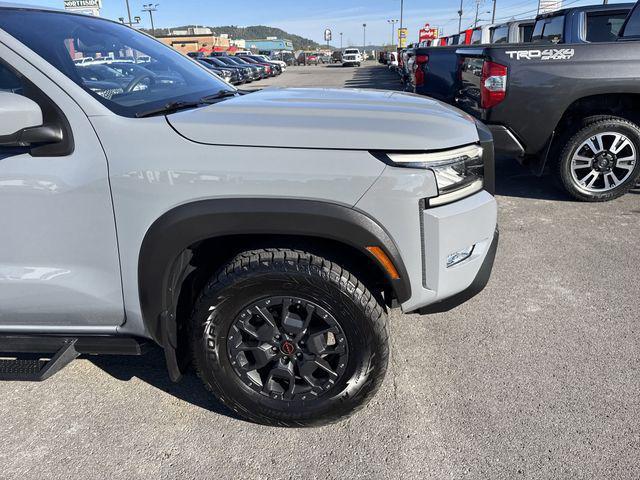 Photo of 2022 Boulder Grey Pearl Nissan Frontier