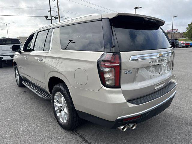 Photo of 2021 Empire Beige Metallic Chevrolet Suburban