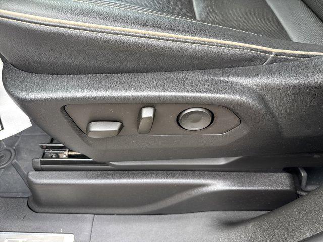 Photo of 2021 Empire Beige Metallic Chevrolet Suburban