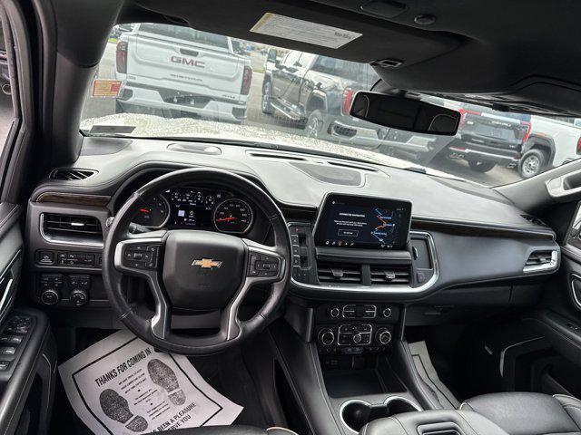 Photo of 2021 Empire Beige Metallic Chevrolet Suburban
